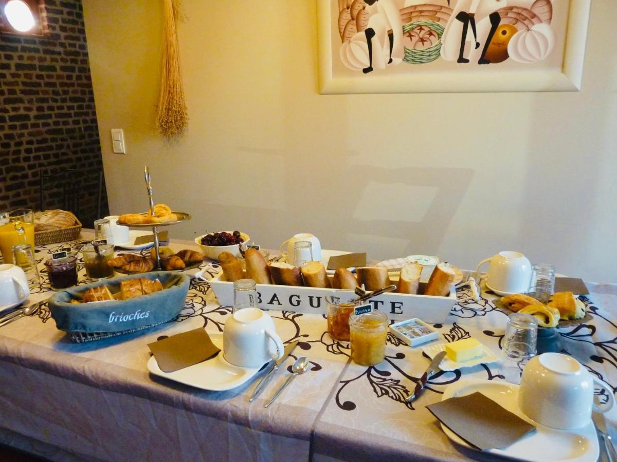 Ferme De Montecouvez Bed & Breakfast Crèvecoeur-sur-lʼEscaut Екстериор снимка