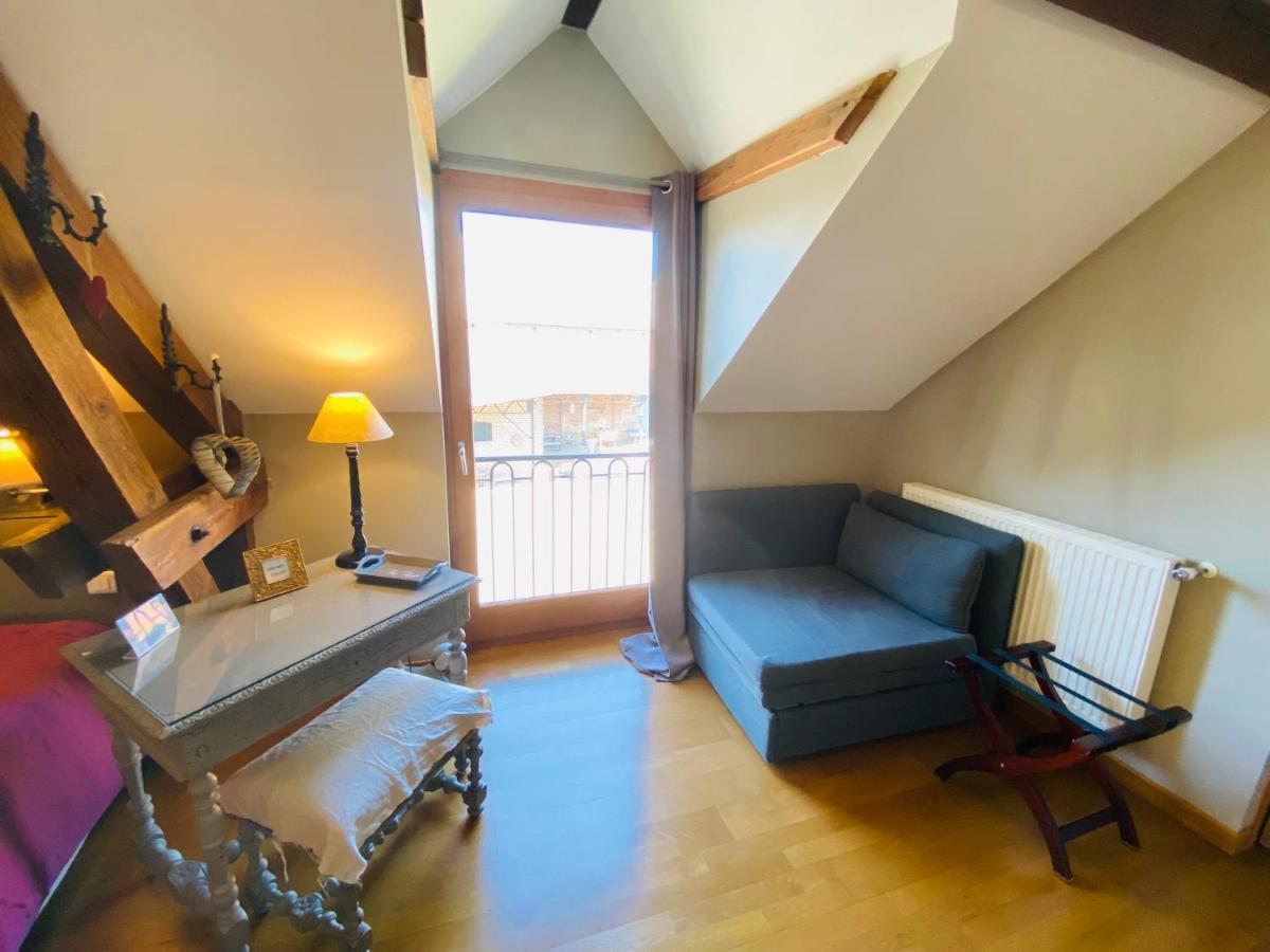Ferme De Montecouvez Bed & Breakfast Crèvecoeur-sur-lʼEscaut Екстериор снимка
