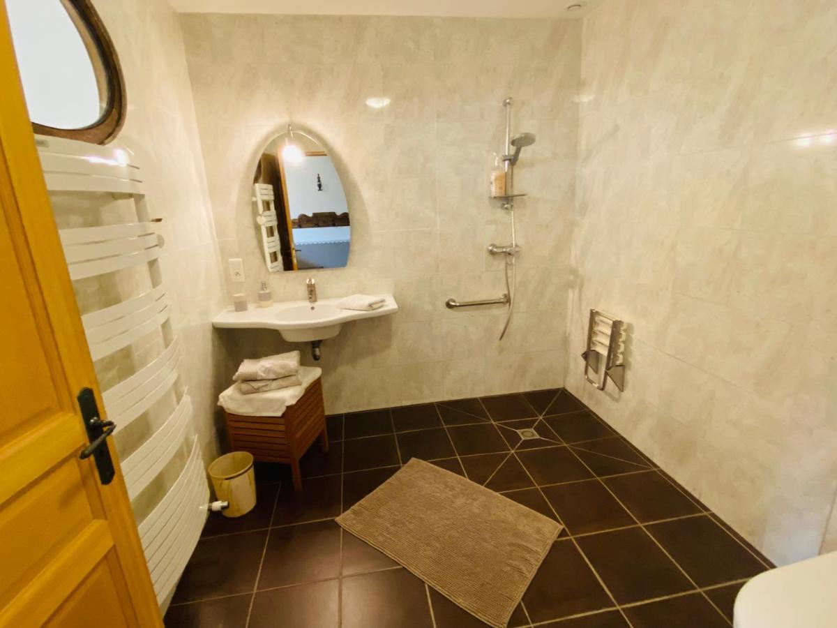 Ferme De Montecouvez Bed & Breakfast Crèvecoeur-sur-lʼEscaut Екстериор снимка