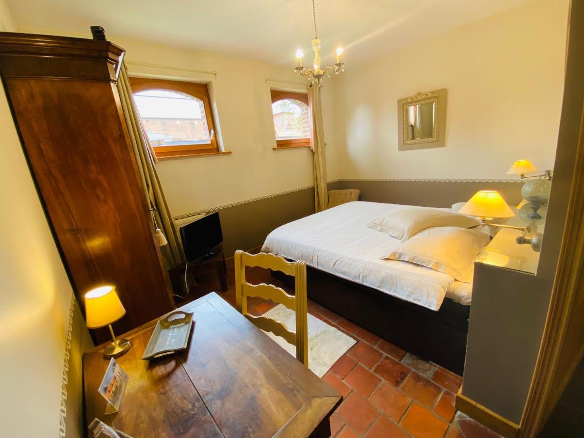 Ferme De Montecouvez Bed & Breakfast Crèvecoeur-sur-lʼEscaut Екстериор снимка